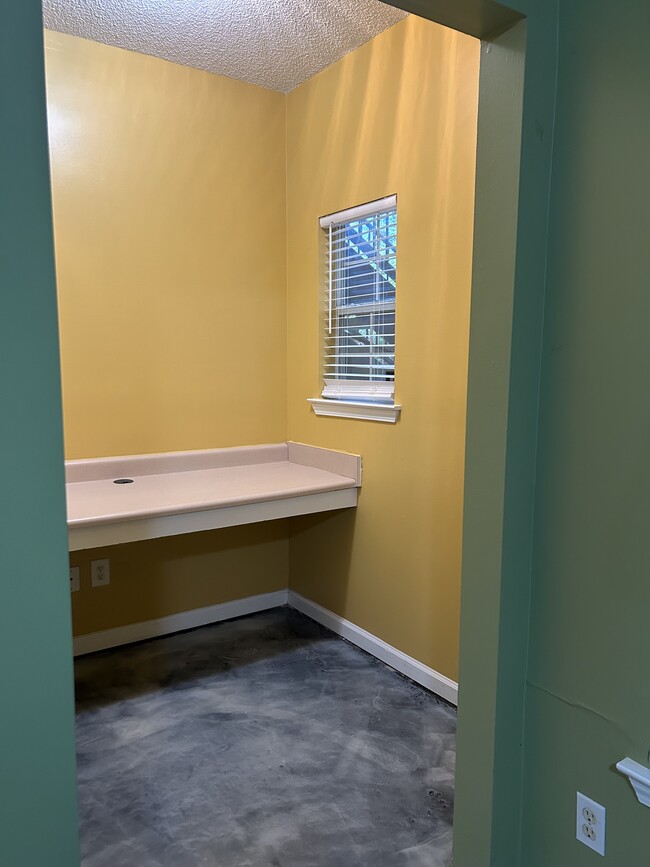 Photo - 1103 Walden Park Dr Unidad Cozy Condo