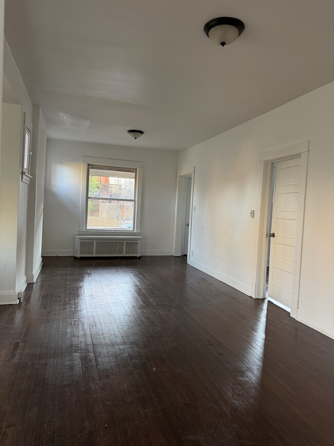 Photo - 2933 E 14th Ave