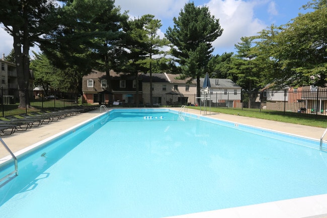 Photo - Scarborough Square Townhomes & Apartments