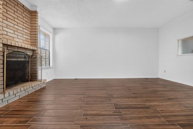 Photo - 8400 Jamestown Dr Unit 512
