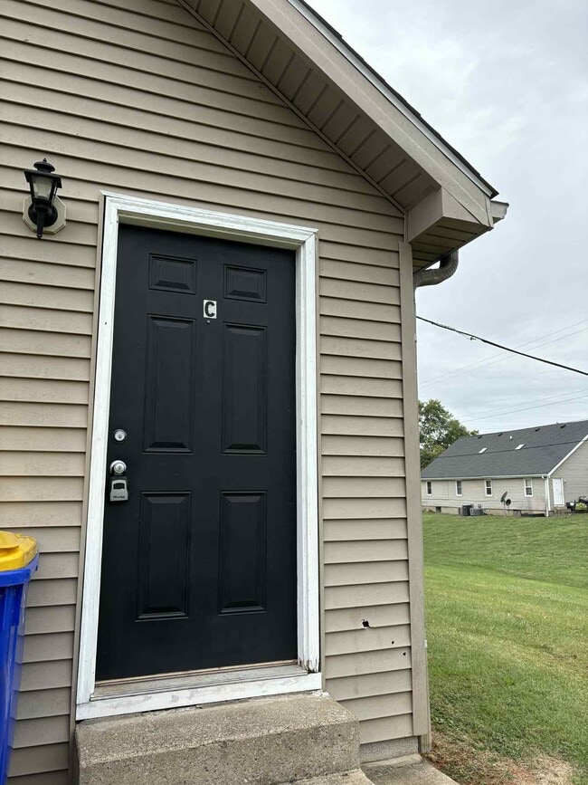 Photo - 1621 Flanigan Ct