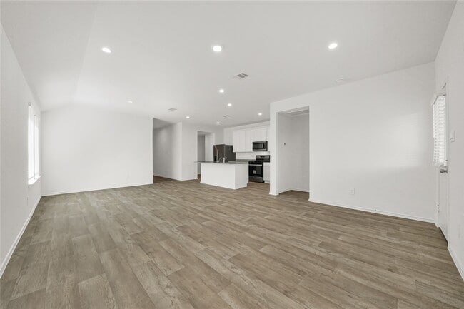 Photo - 4235 Bedwyn Bay Dr