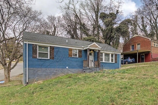 1020 Buck Dr