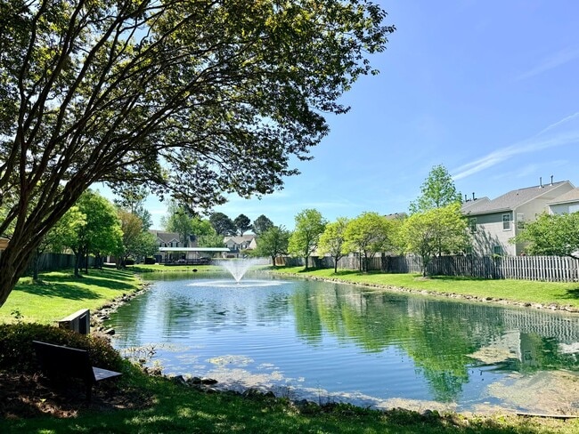 Photo - 3 Bed 2.5 Bath Hampton Home!