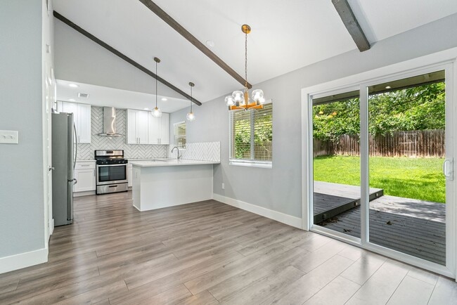 Photo - Beautiful 3 bedroom, 2 bathroom home in East Austin!!!