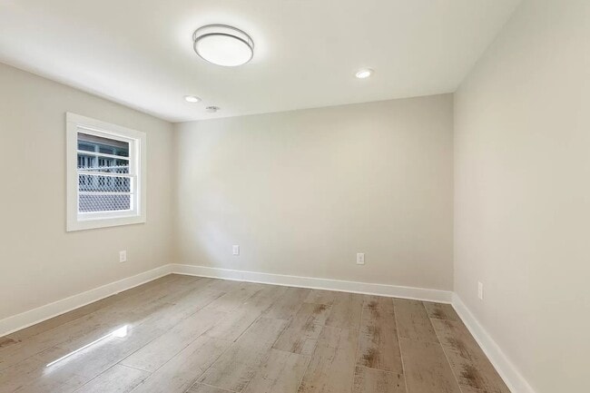 Photo - Constantinople Unit mother in law