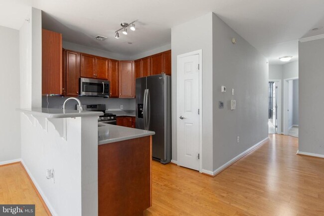 Photo - 1302 N 31st St Townhome