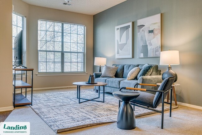 Photo - 7865 Grove Ct W Unidad 18-103.258266