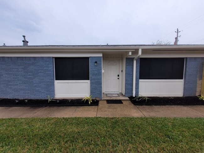 Photo - 1815 Bahama Dr