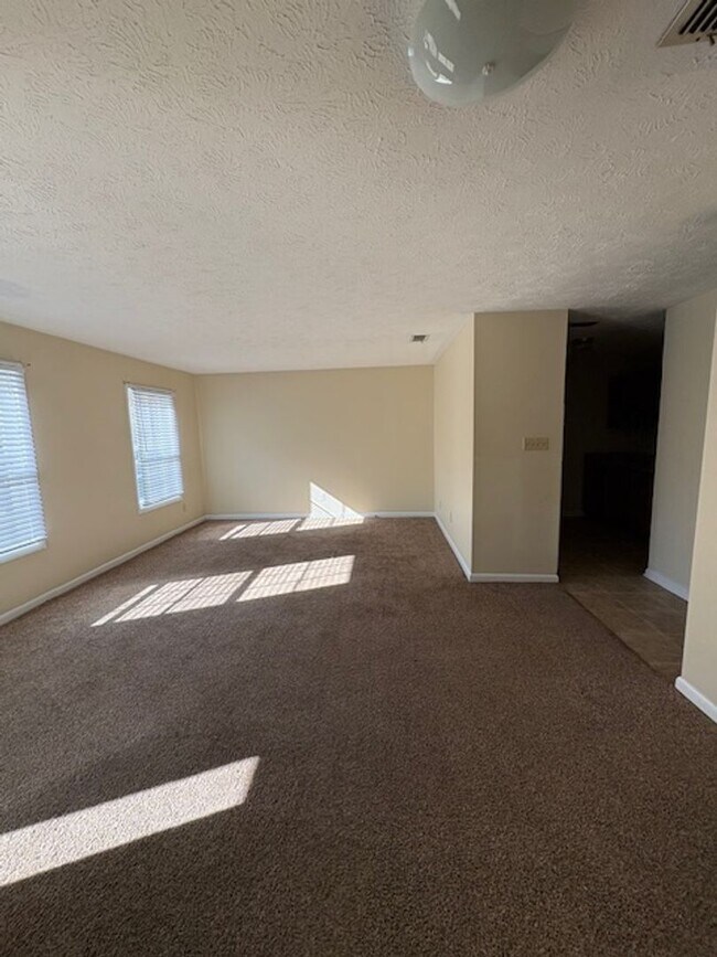 Photo - 3820 John Marshall Rd