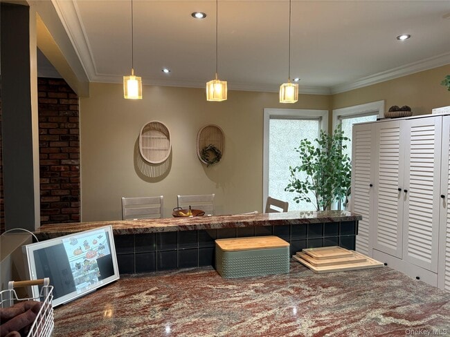 Photo - 3610 Ionia St