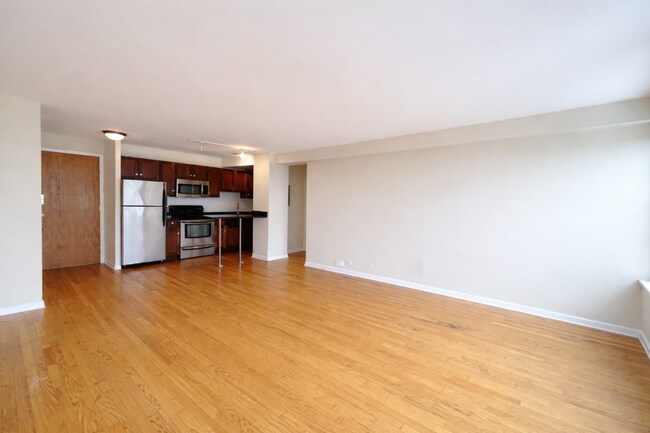 Photo - 4180 N Marine Dr Unit 1403