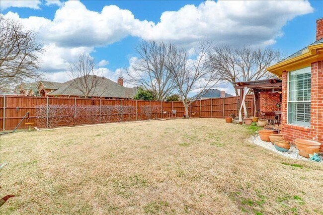 Photo - 2237 Grinelle Dr