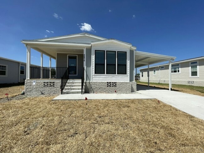 Photo - 34815 Silver King Dr House
