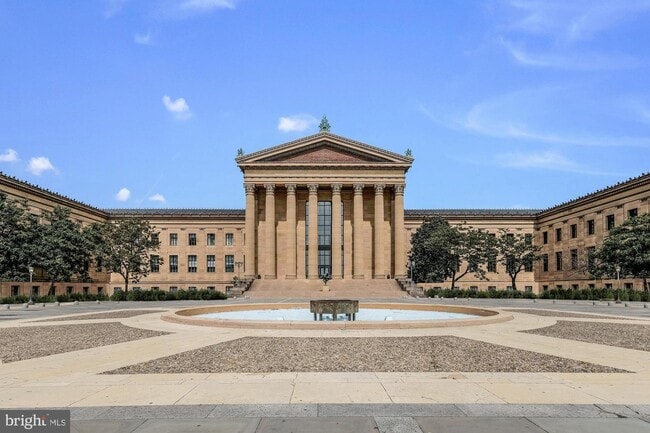 Photo - 2212 Fairmount Ave Unit 1