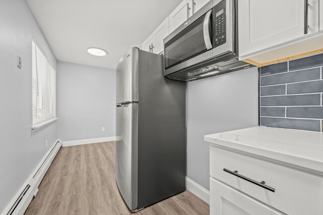 Photo - 332 Park Ave Unit B