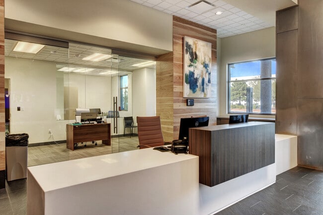 Photo - Echo 1055:  Off-Campus Student Housing