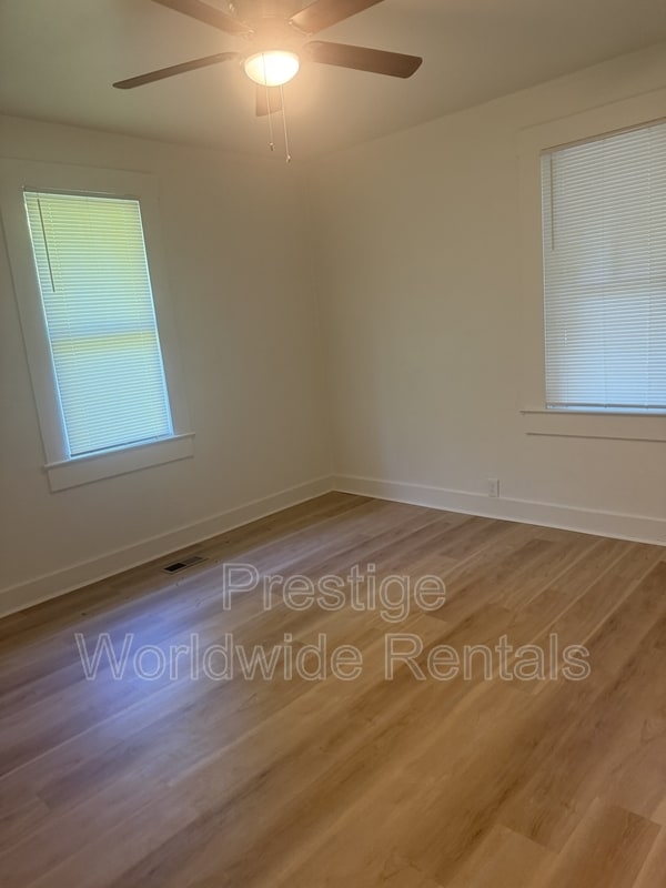 Photo - 2713 Dawson St