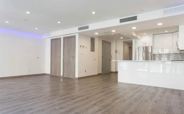 Photo - 222 E 7th St