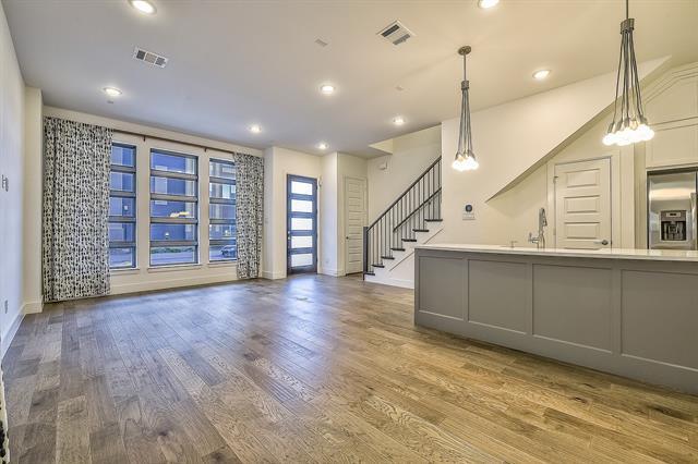 Photo - 8080 Ingram Dr