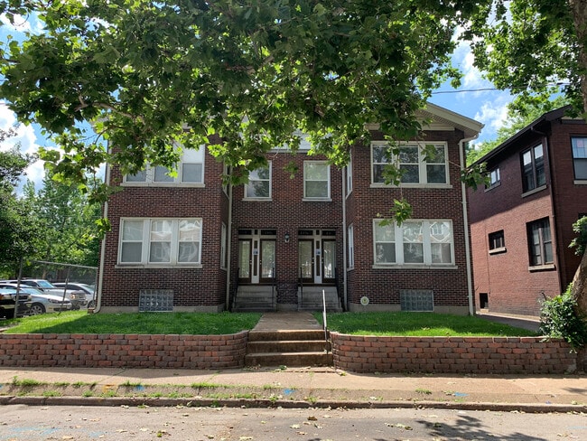 Building Photo - 719 Westgate Ave Unit 1R