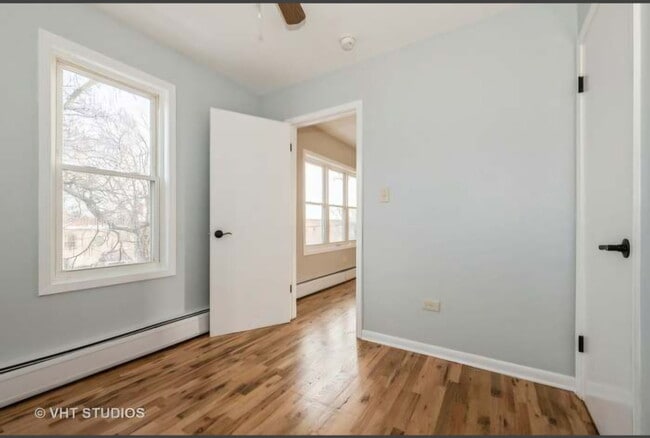 Photo - 1133 Beloit Ave