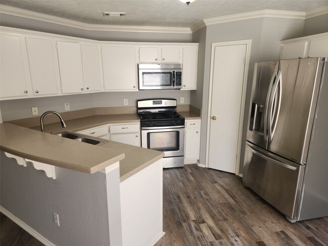 Photo - 20123 Beechview Ln