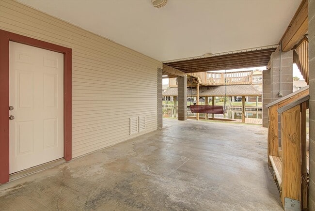 Building Photo - 721 Marlin St