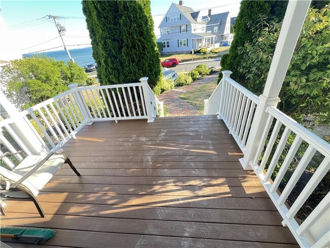 Photo - 141 Grovers Ave