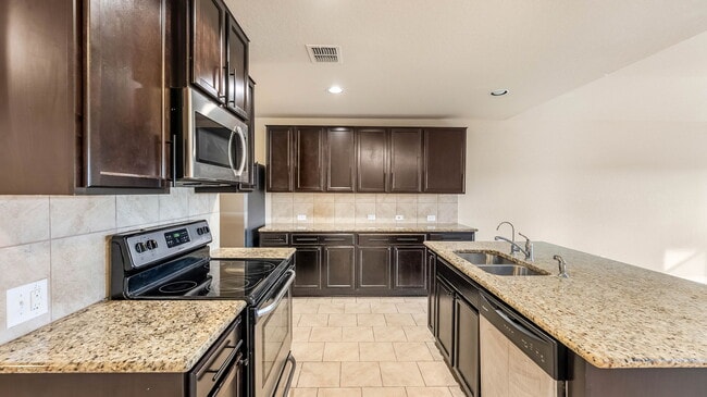 Photo - 11310 Eagle Tree