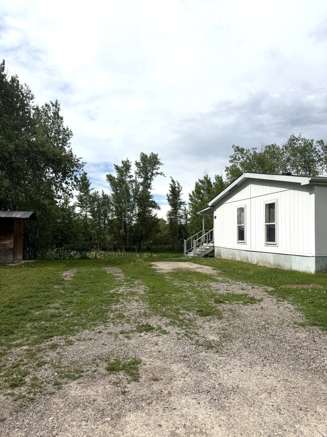 Photo - 675 Auction Rd