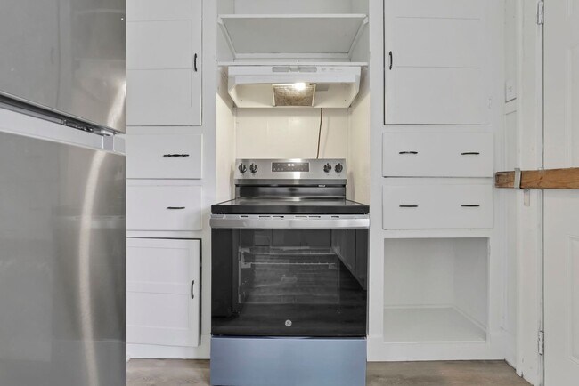 Building Photo - 27-29-29 S Terrace Ave Unit 29