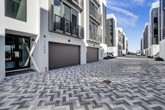 Photo - 11505 Old Ocean Blvd