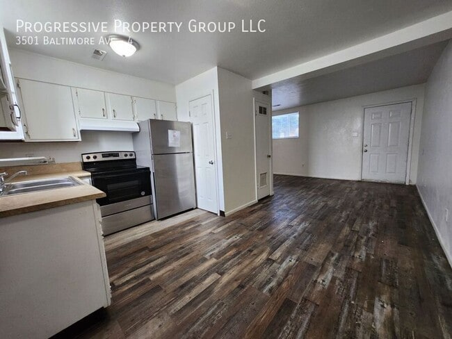 Photo - 3501 Baltimore Ave Unidad 4