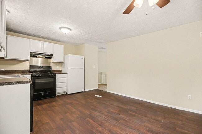 Photo - 1380 Muirfield Dr