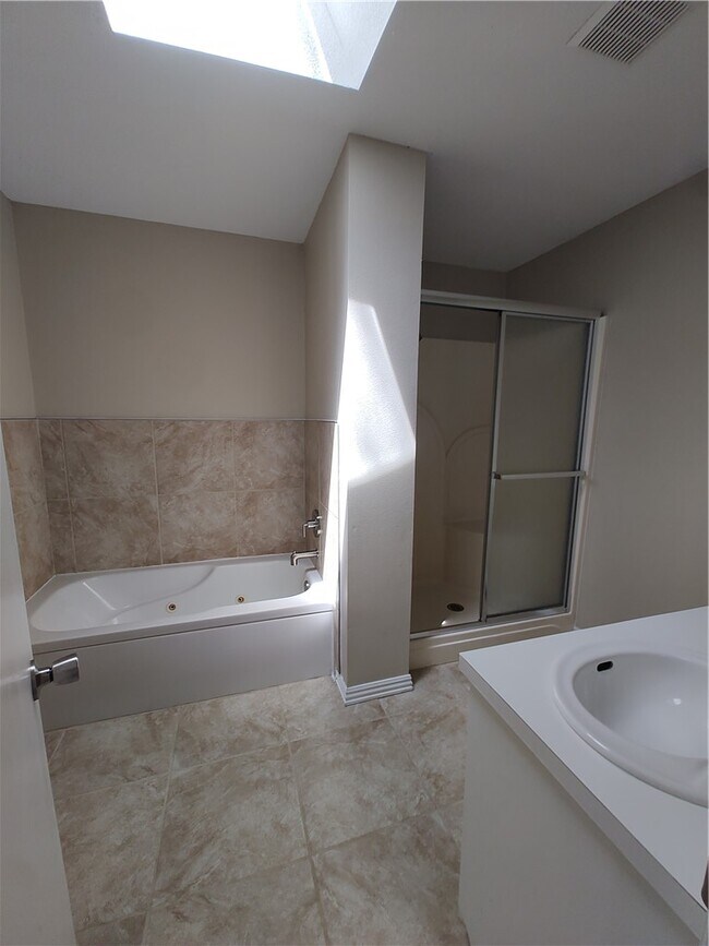 Photo - 2989 Setter St