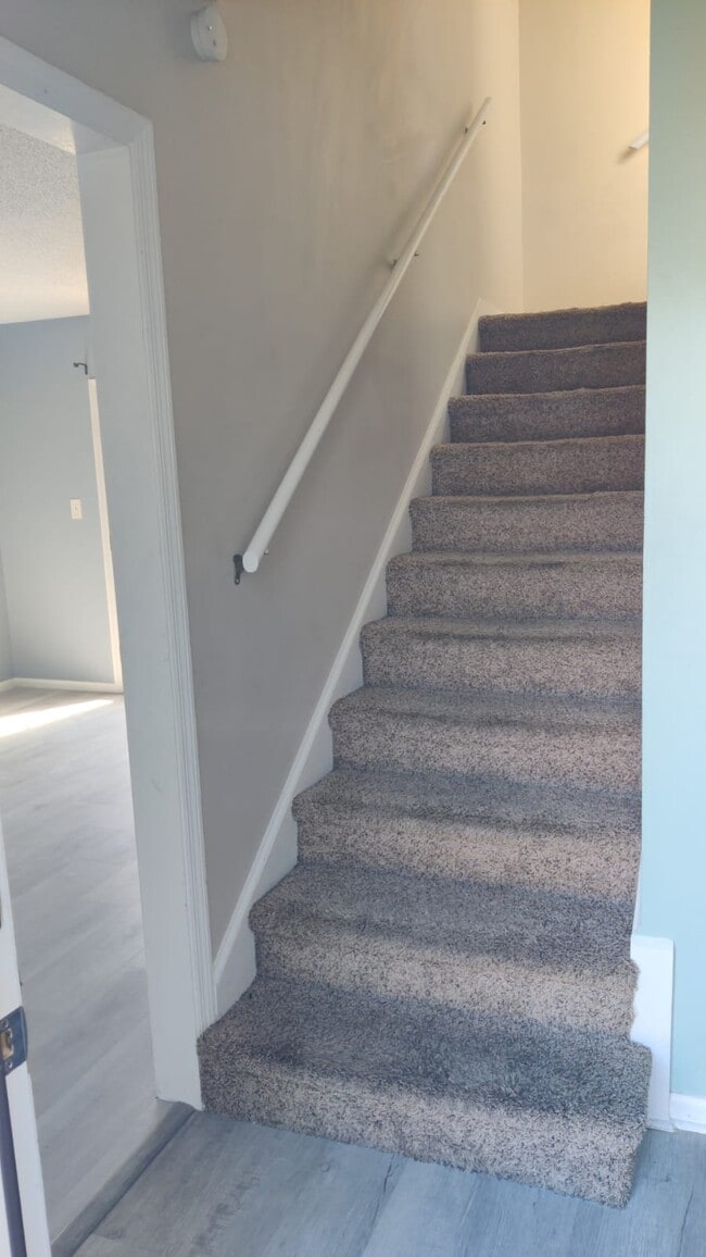 Photo - 2925 Carriage Row Ln