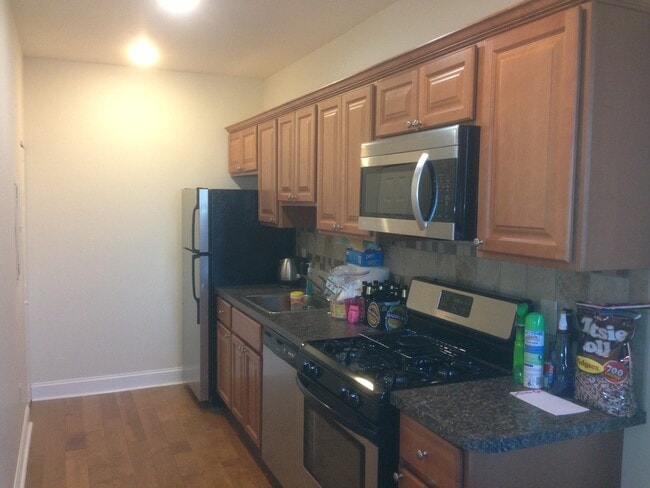 Building Photo - 266 Shelmire St Unit 2