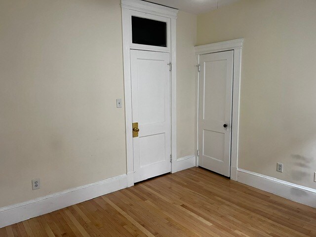 Photo - 12 Royce Rd Unit 4
