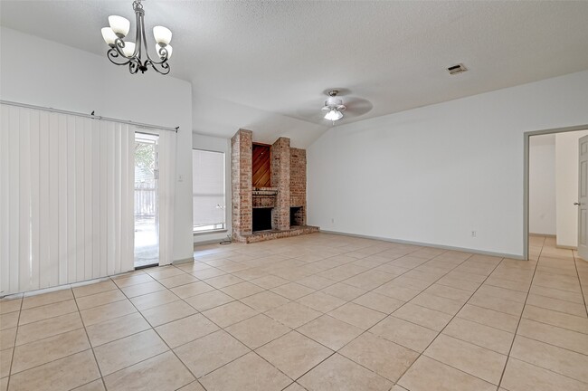 Photo - 9814 Paddock Park Dr