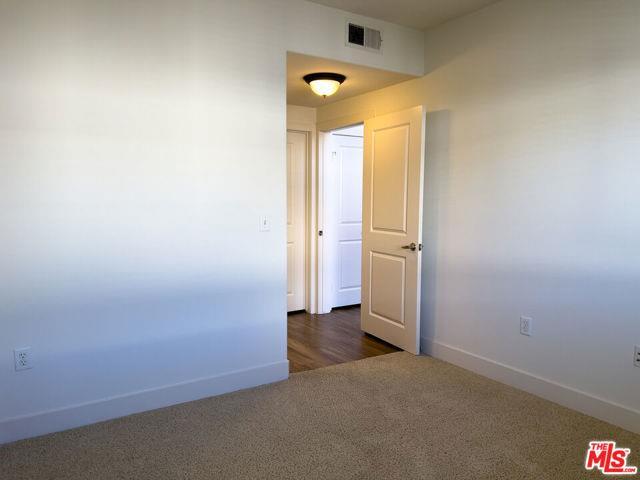 Photo - 1041 Glendon Ave Condo Unit 4190