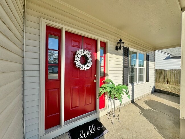 Photo - A Fantastic 3-Bedroom Home in Ocean Lakes North! Available 04-20-26! 2-Car Attached Garage, Large...