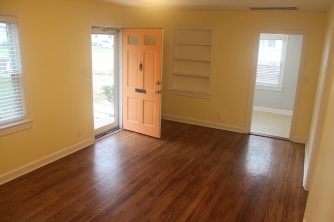 Photo - 2332 Albright Dr