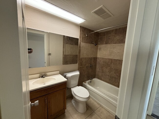 Photo - 8527 N 31st Dr