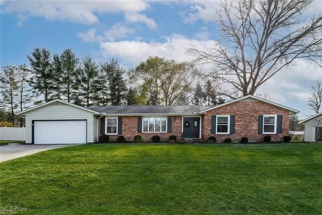 Building Photo - 9993 Hawley Dr Rental