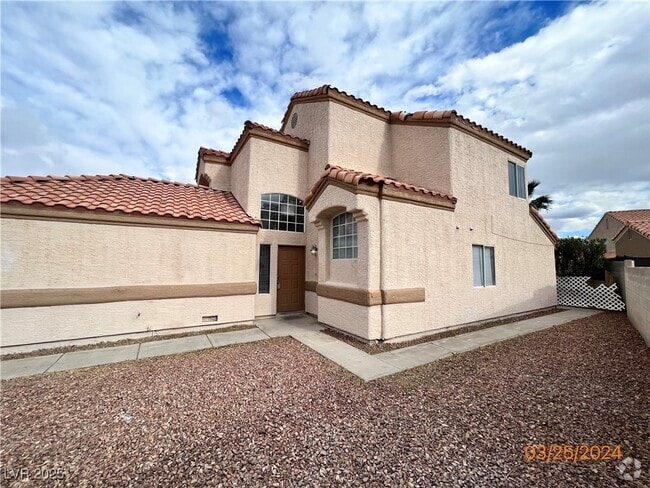 Building Photo - 5757 Yerington Ave Rental