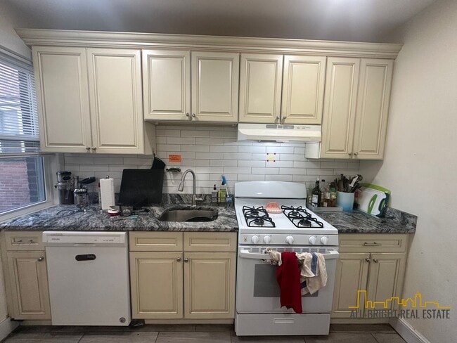 194 Kelton St Unit 194 Kelton #1