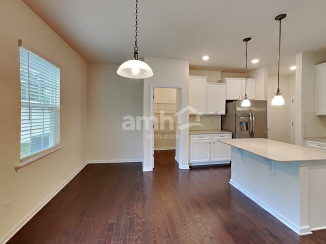 Photo - 128 Eden Ave