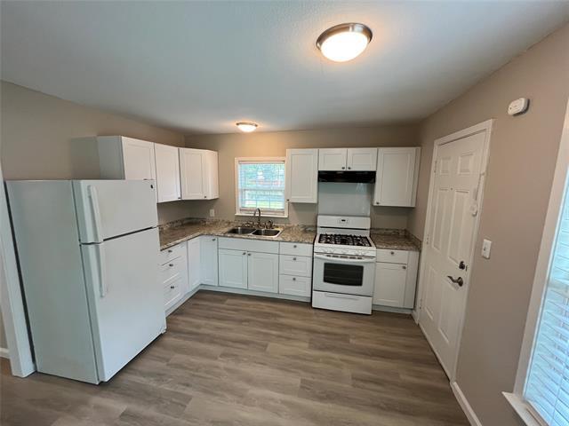 Photo - 2546 Searcy Dr