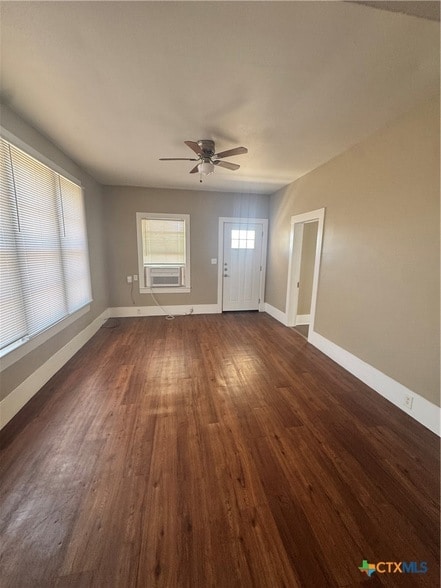 Photo - 4711 N Main St